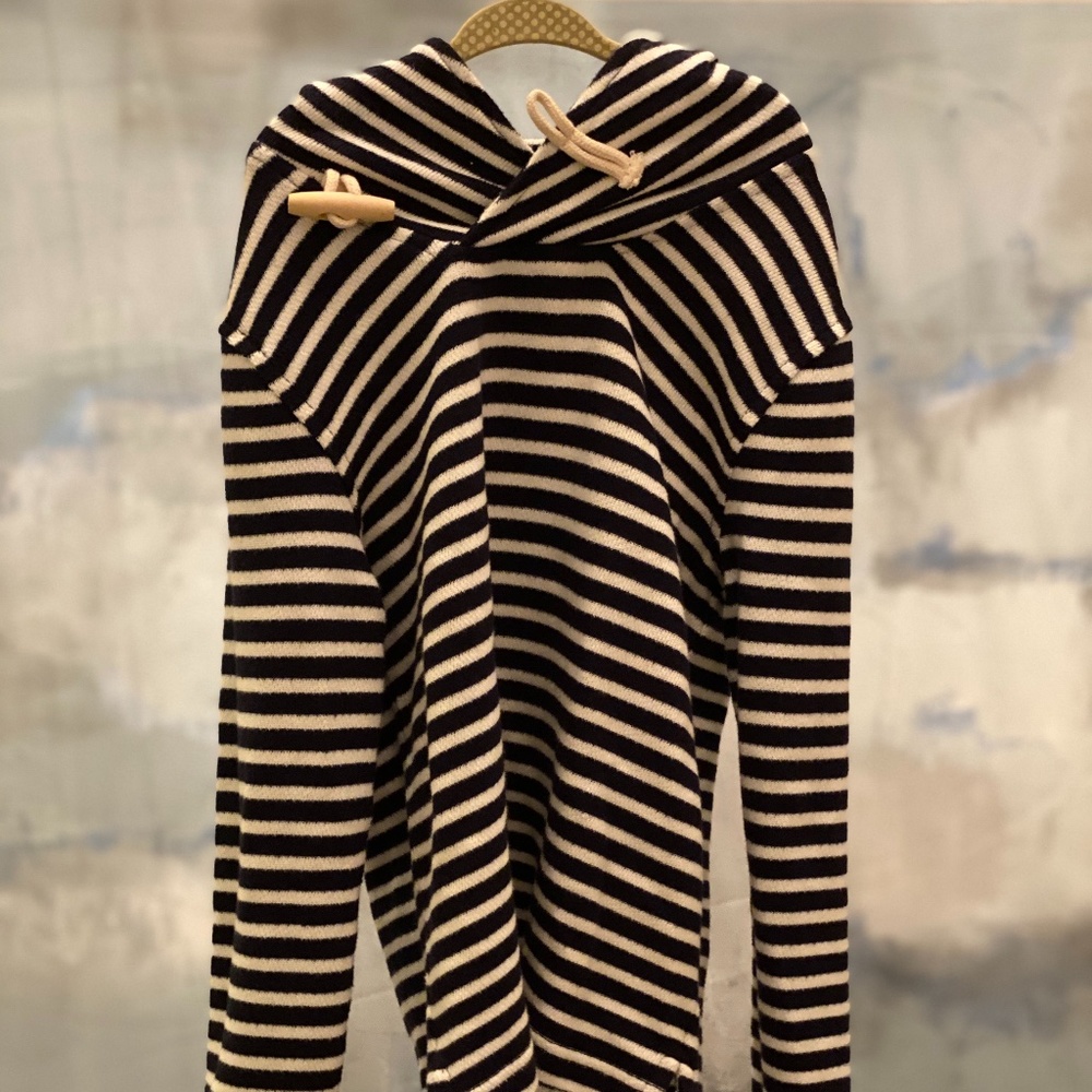 Girls crew cuts long sleeve pullover